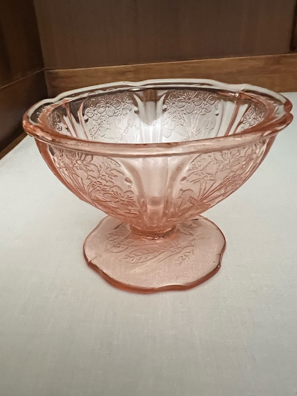 4 piece Vintage Depression Glass Pink Jeanette Cherry Blossom pattern - Picture 4 of 6
